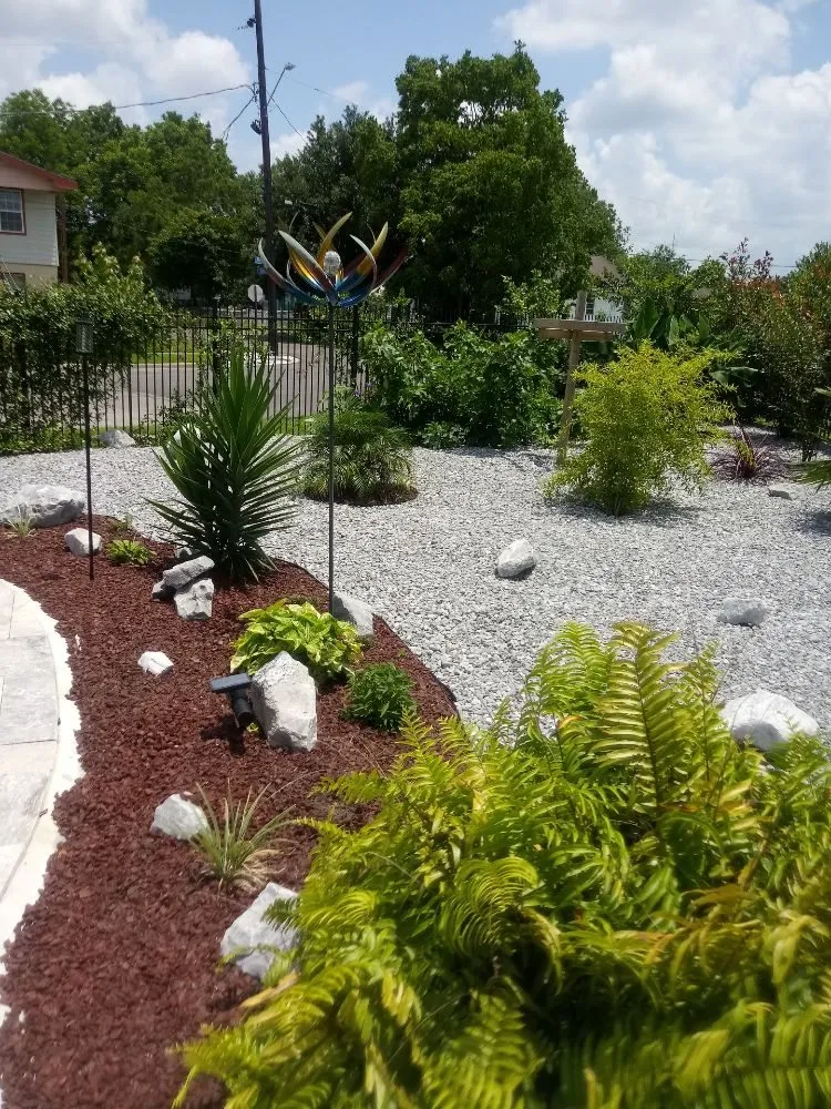 Local landscaping services for homes in Gretna, LA by Green Land Nola