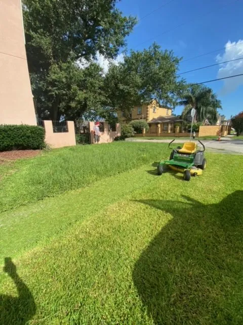 Expert residential landscaping in Gretna, LA by Green Land Nola