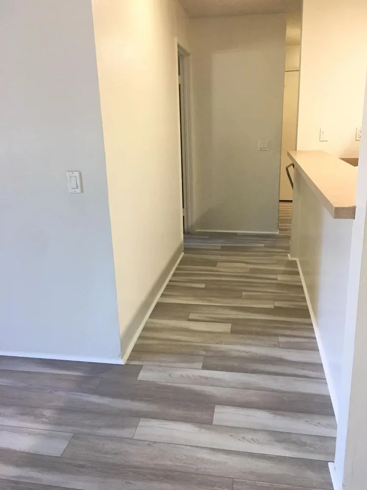 Top-rated lawn mowing service for year-round maintenance in Richmond, VA by Green Lands Ramirez