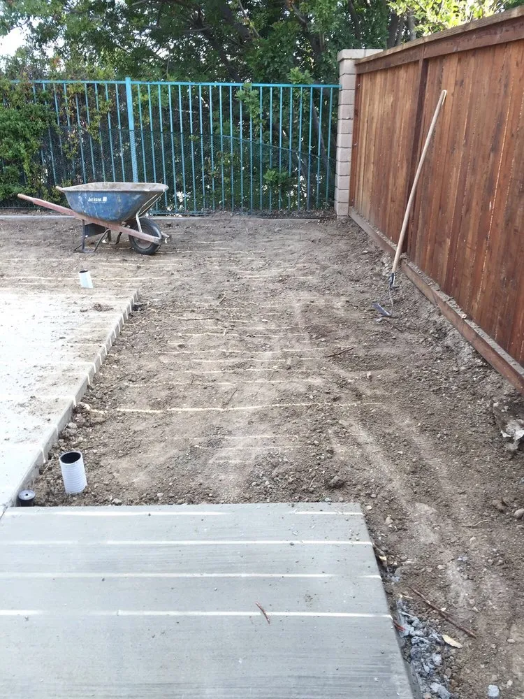 Affordable lawn mowing service for homes across Corona, CA - Green Landscape