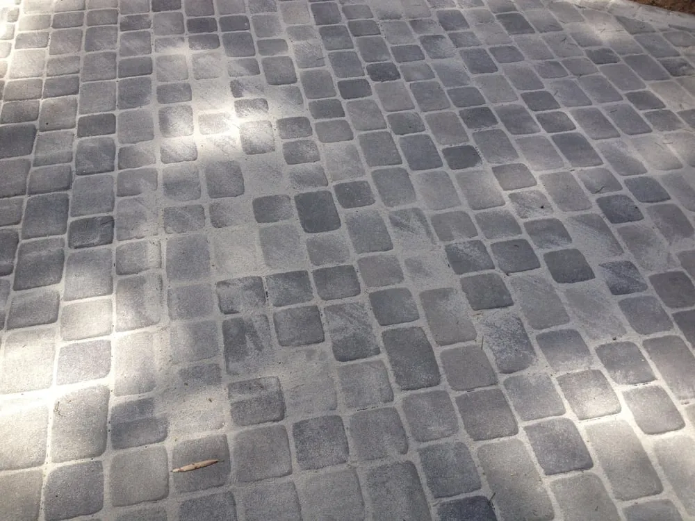 Trusted yard maintenance in Corona, CA - Green Landscape