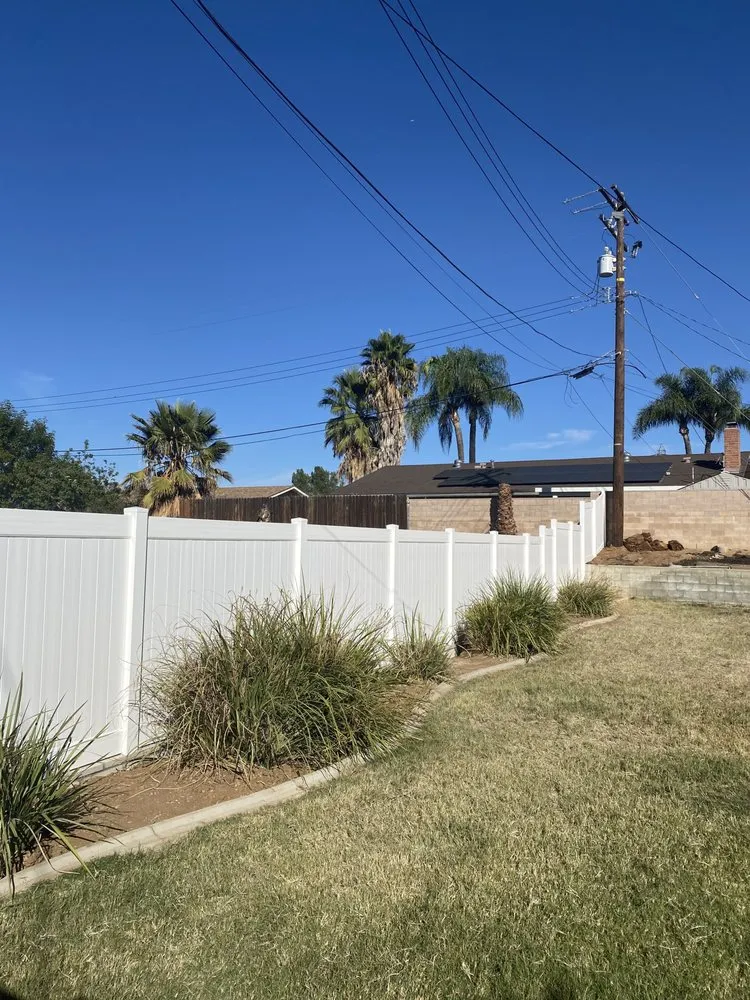 Local yard cleanup service in Corona, CA - Green Landscape