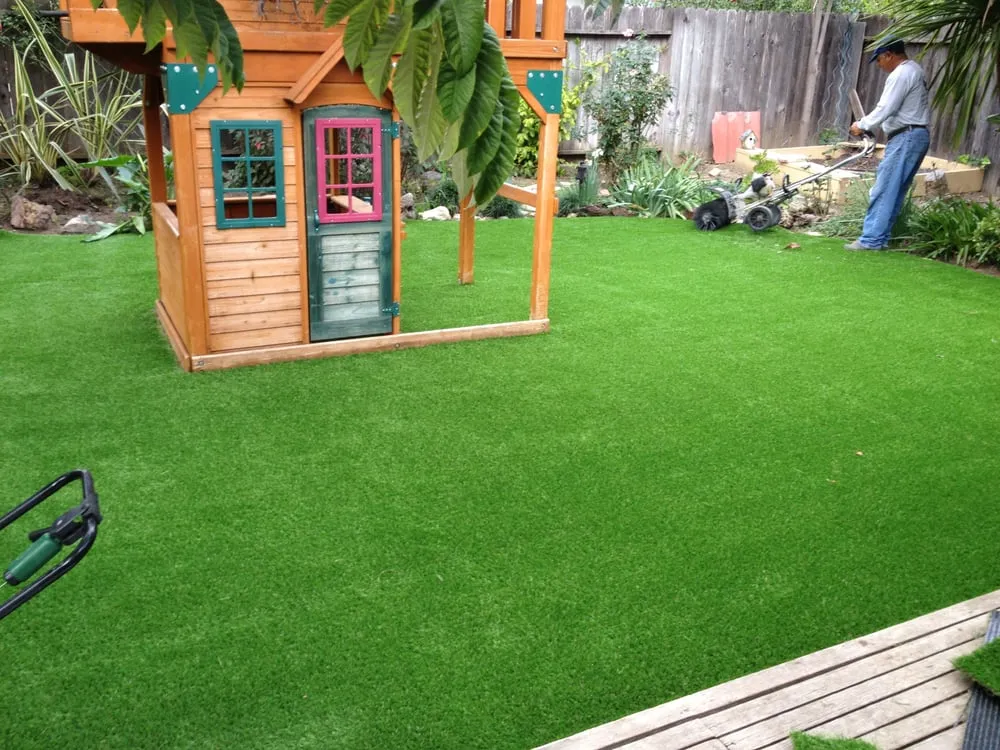 Top-rated outdoor landscaping for residential properties across Corona, CA - Green Landscape