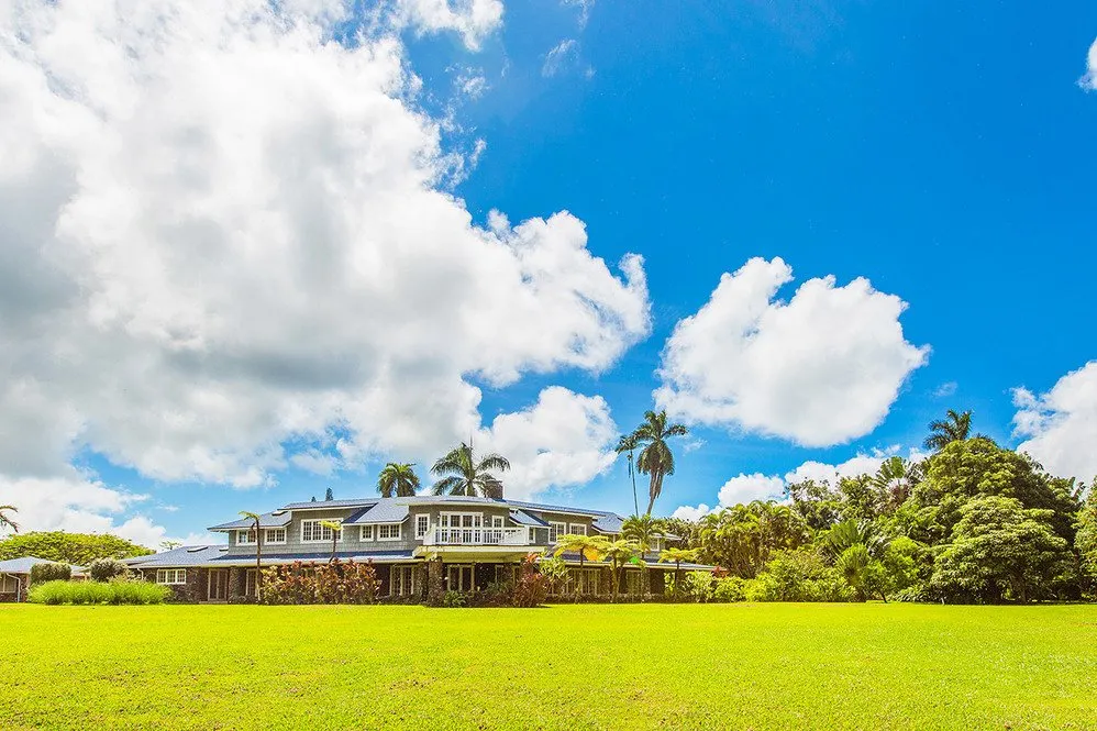 Trusted outdoor landscaping near you in Hanalei, HI by Green Landscapes Kauai