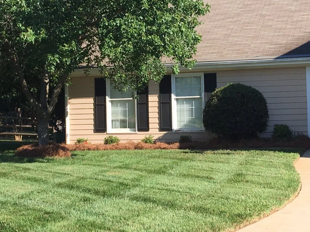 Expert yard maintenance for residential properties across Charlotte, NC - Green Landscaping