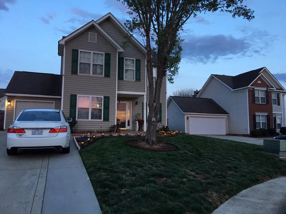 Top-rated yard cleanup service with custom design across Charlotte, NC - Green Landscaping