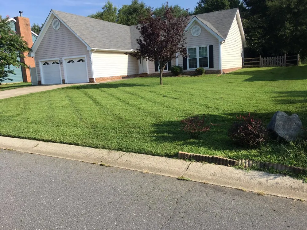 Custom garden landscaping experts serving Charlotte, NC - Green Landscaping