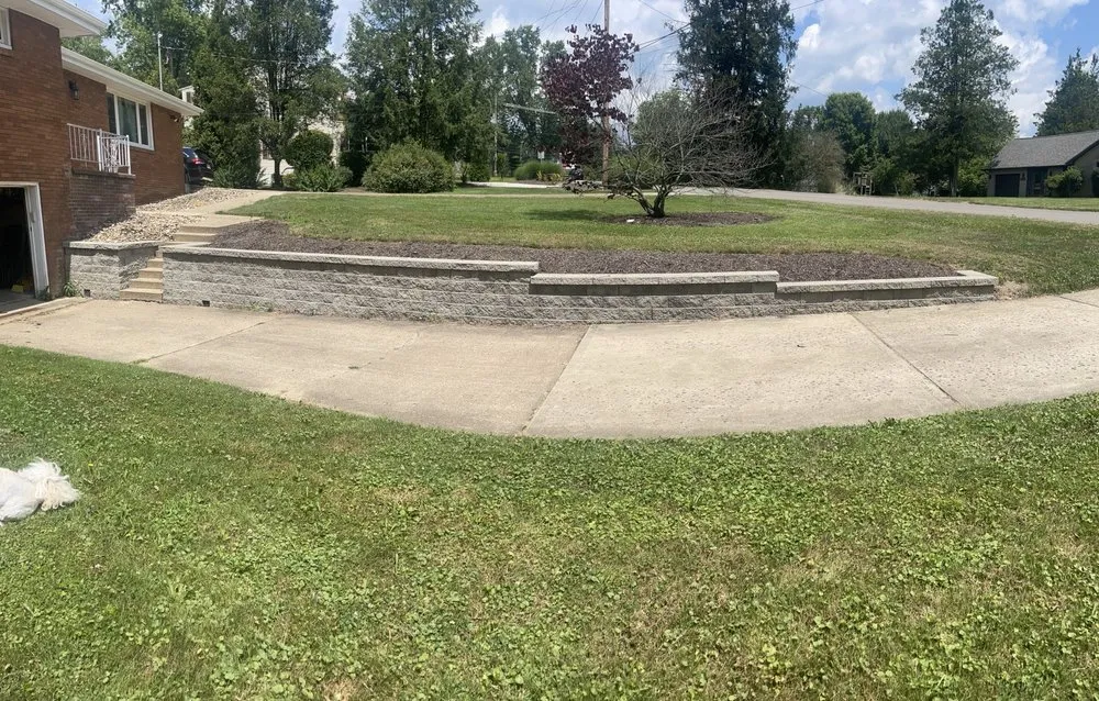 Reliable yard maintenance experts serving Gibsonia, PA - Green Landscaping