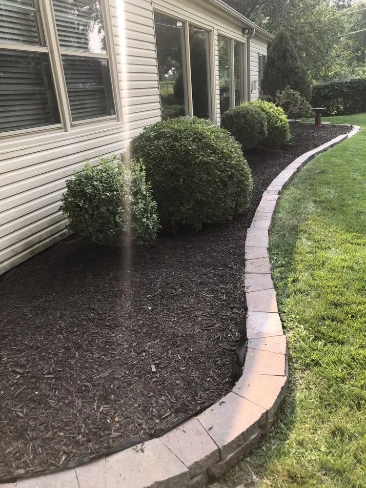 Expert landscape design for residential properties in Lincoln, NE by Green Landscaping