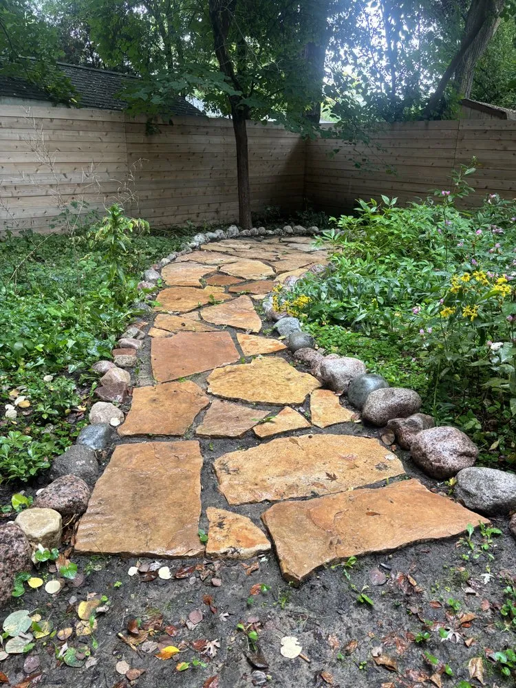 Top-rated garden landscaping experts serving Madison, WI - Green Landscaping