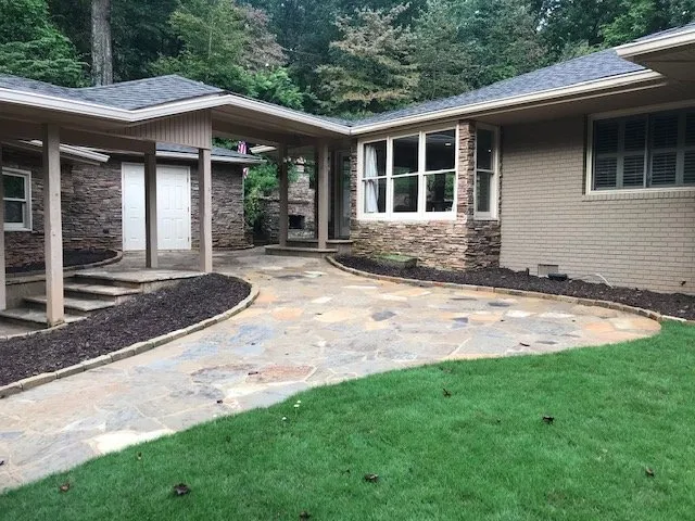 Professional yard maintenance experts serving Marietta, GA - Green Landscaping