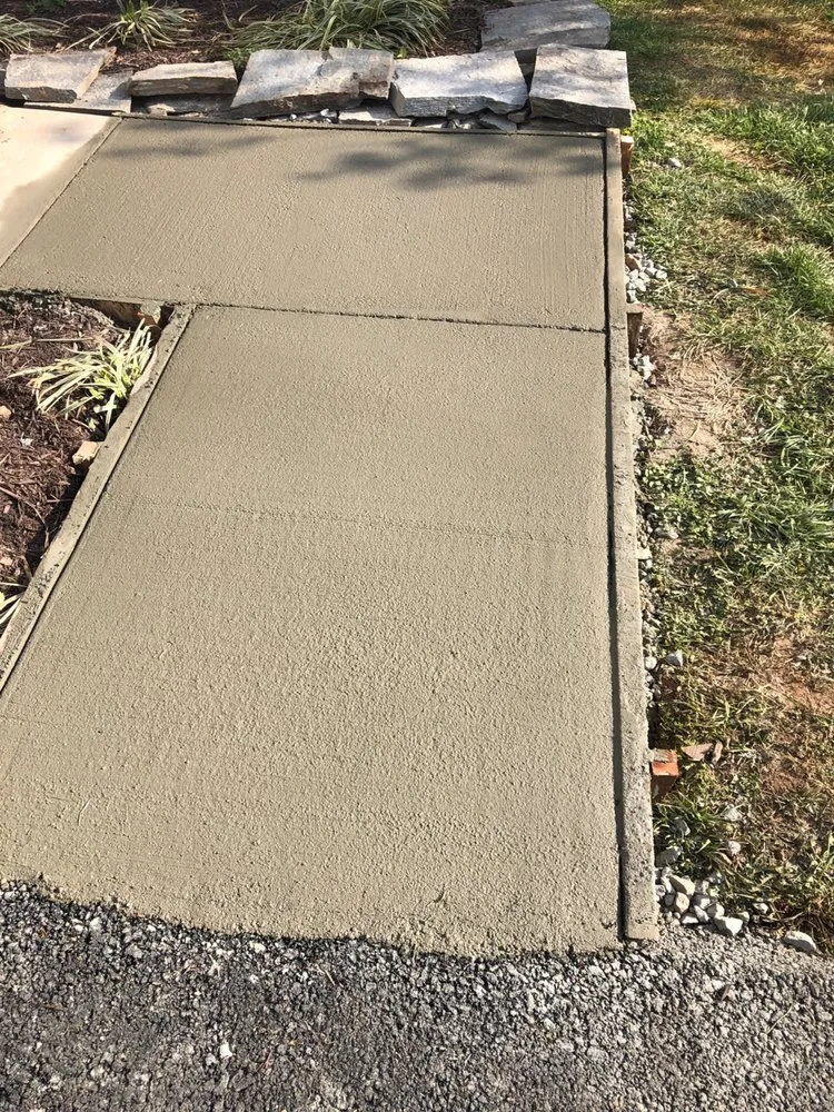 Affordable landscape design in Sterling, VA by Green Landscaping