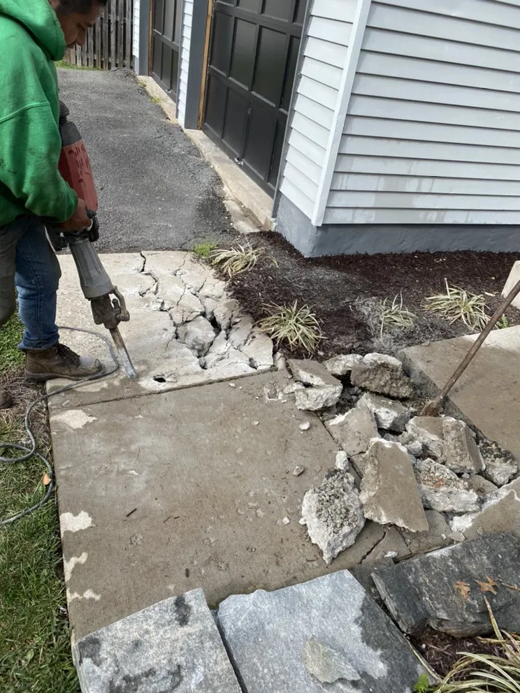 Expert lawn care service for beautiful yards across Sterling, VA - Green Landscaping