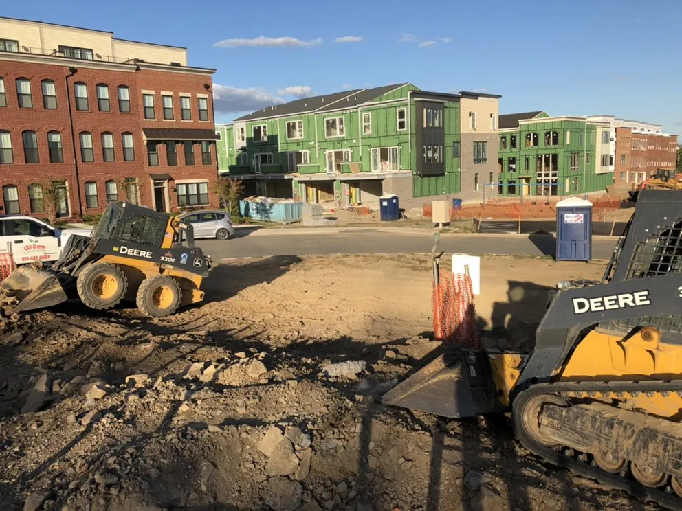 Reliable yard maintenance in Sterling, VA - Green Landscaping