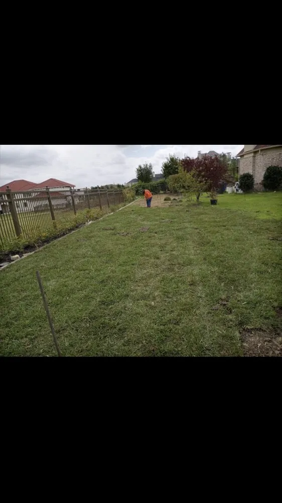 Professional outdoor landscaping experts serving Carrollton, TX - Green Lawn And Landscaping