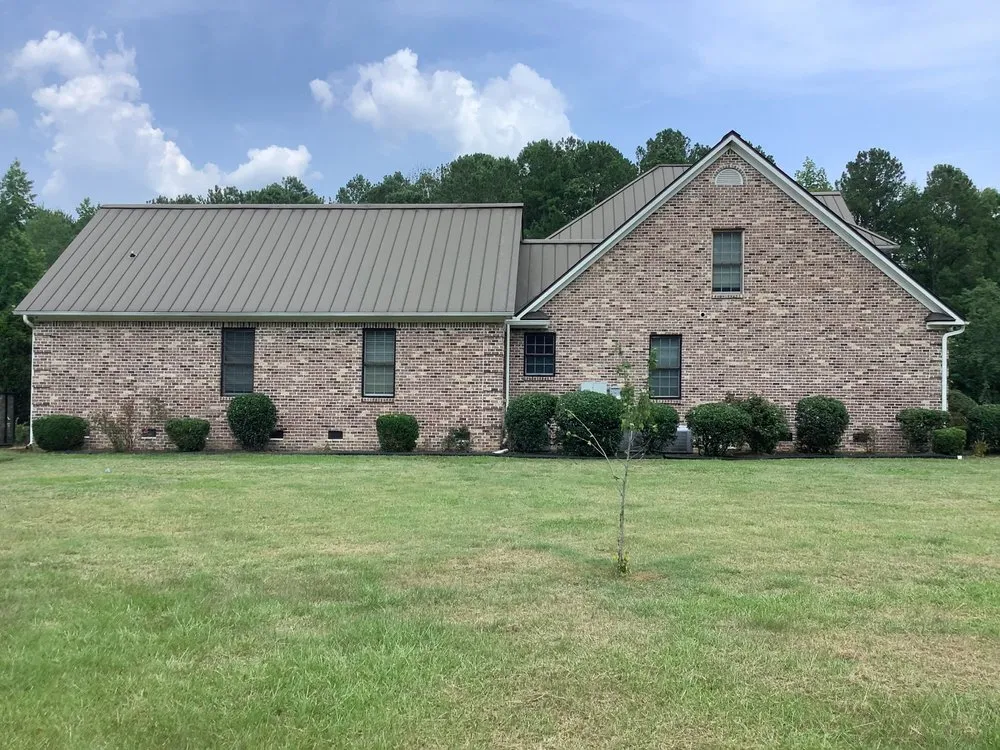 Affordable yard maintenance in Clio, SC - Green Lawn Care