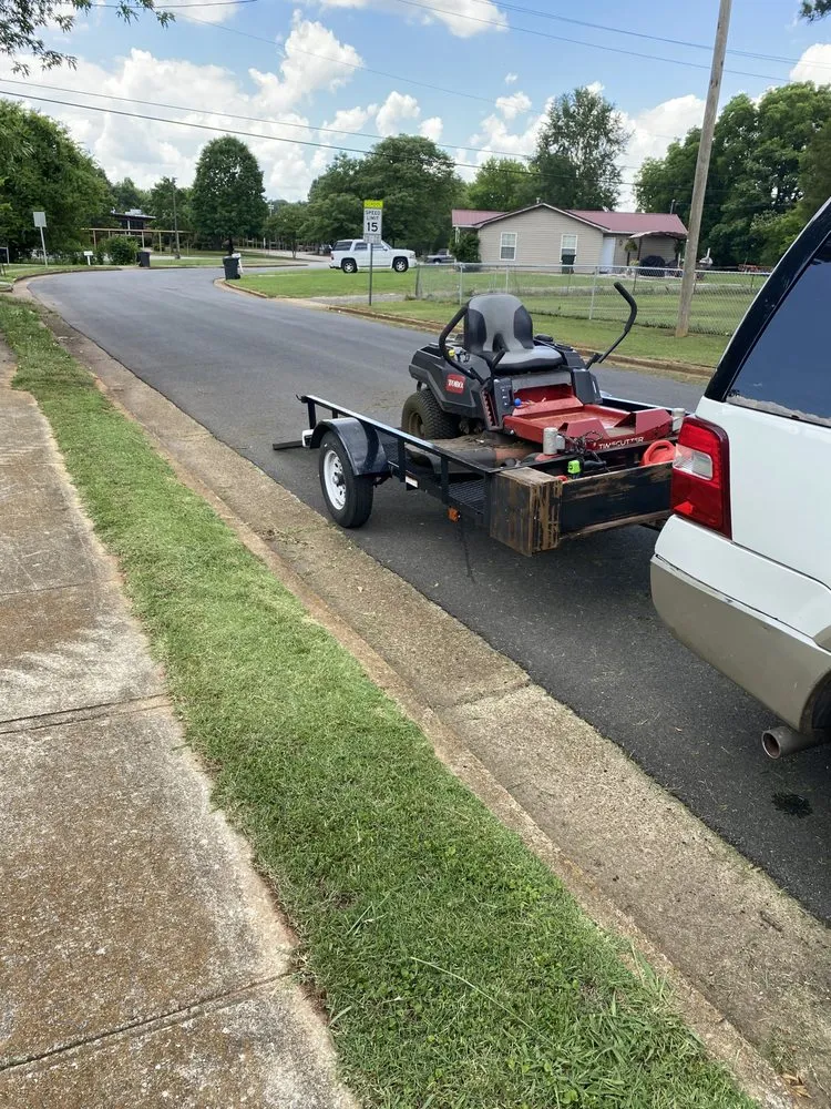 Trusted yard cleanup service experts serving Decatur, AL - Green Lawn Care