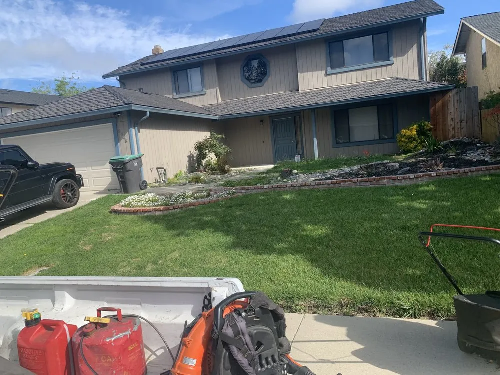 Trusted garden landscaping for residential properties in Stockton, CA by Green Lawn Care