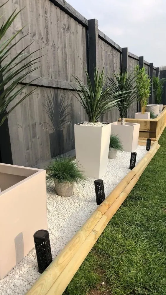 Affordable garden landscaping in Fort Wayne, IN - Green Lawn Landscape & Lawncare