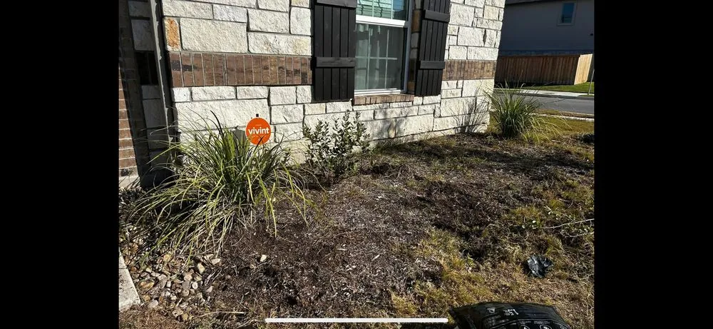 Affordable outdoor landscaping in Mustang Ridge, TX - Green Lawn Landscape & Maintenance