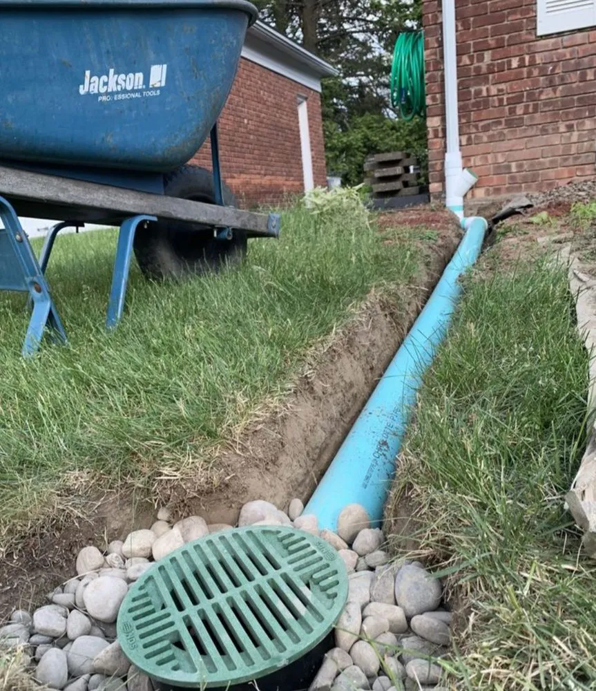 Professional garden landscaping in Indianapolis, IN by Green Lawn Solutions