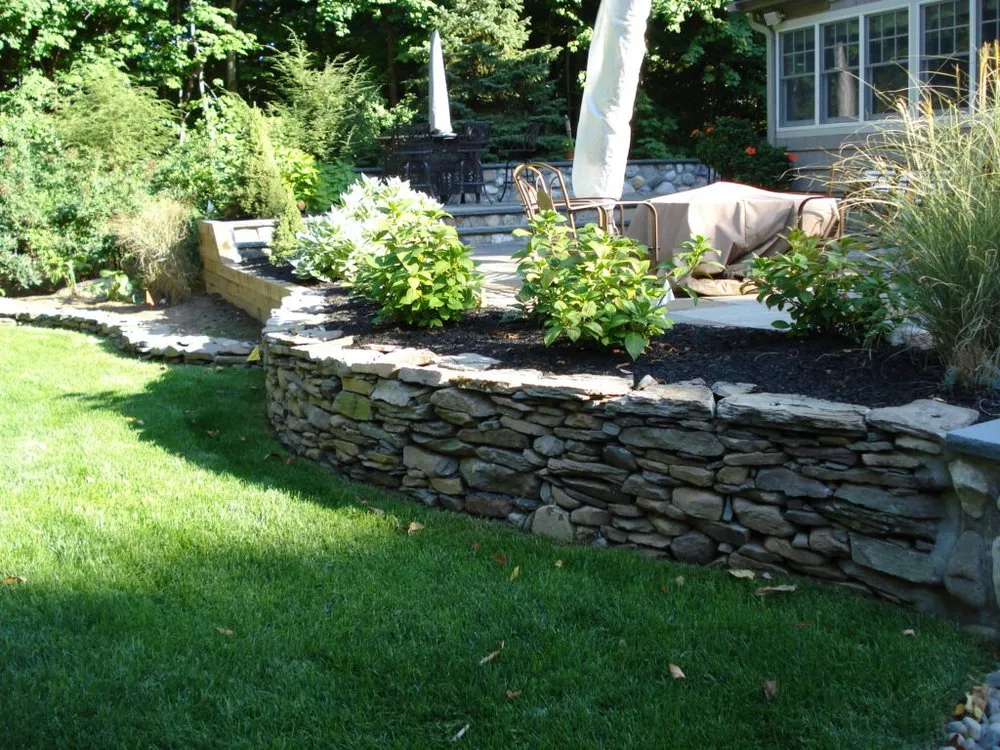 Top-rated landscaping services in Spring Valley, NY - Green Lawns
