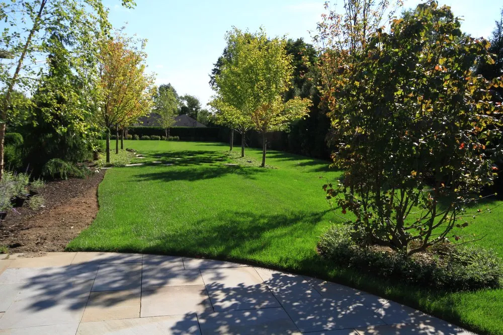 Trusted lawn care service experts serving Spring Valley, NY - Green Lawns