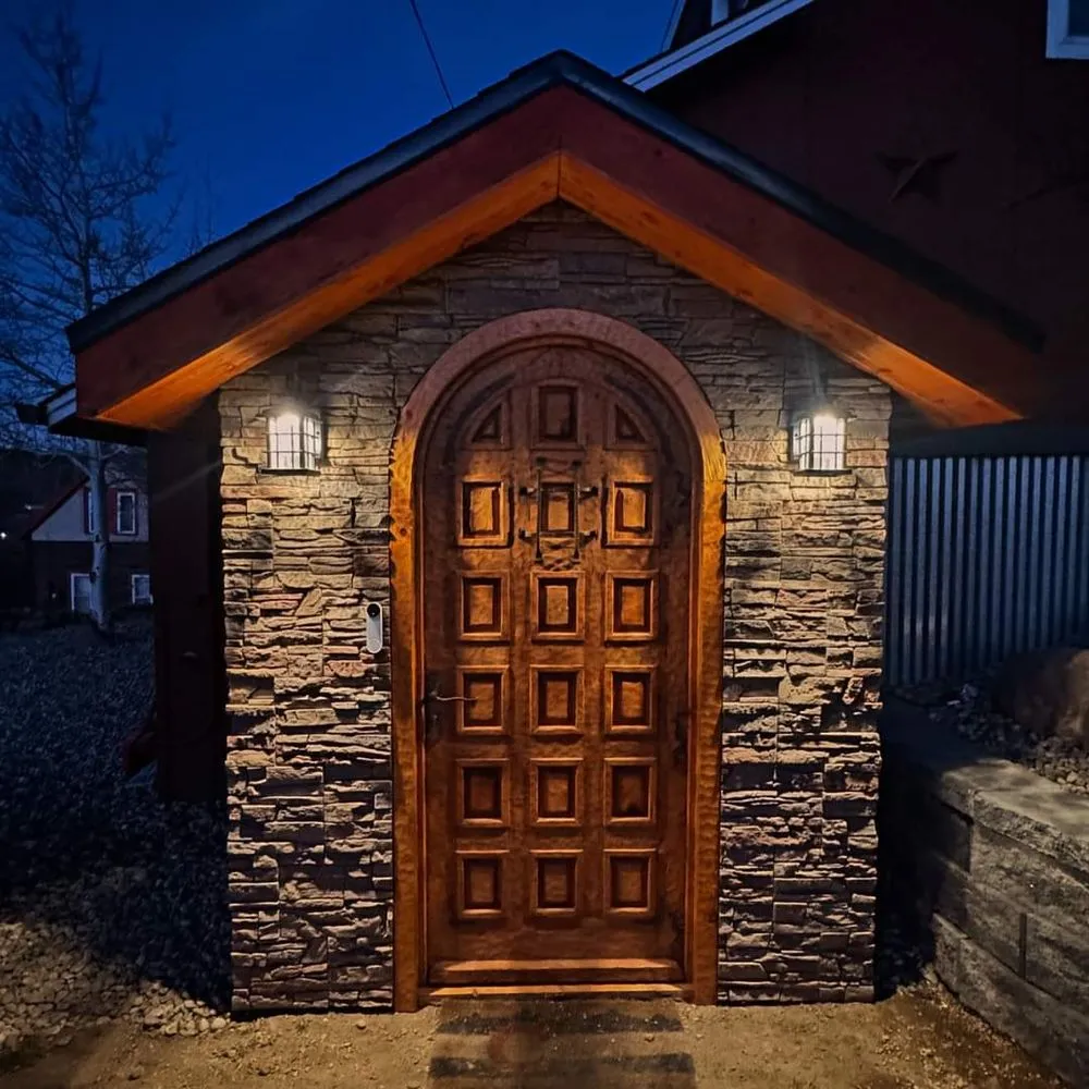 Custom lawn care service near you in Boulder, CO by Green Leaf Builders