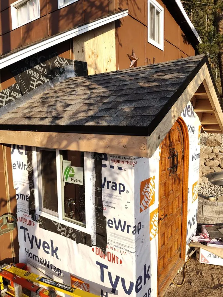 Reliable yard cleanup service in Boulder, CO by Green Leaf Builders