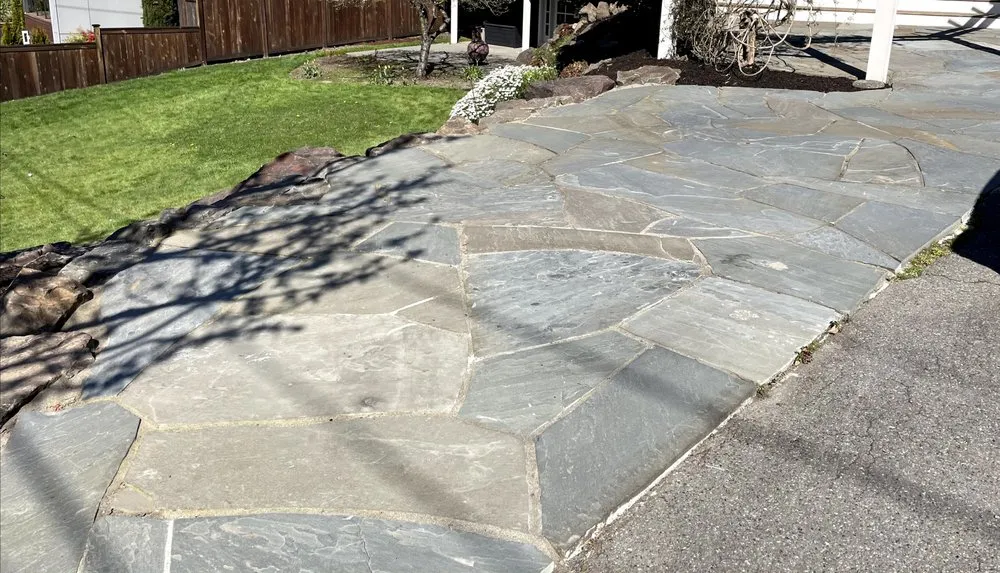 Expert landscape installation in Shoreline, WA by Green Leaf Landscaping & Construction