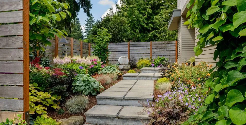 Reliable landscape installation in Shoreline, WA - Green Leaf Landscaping & Construction
