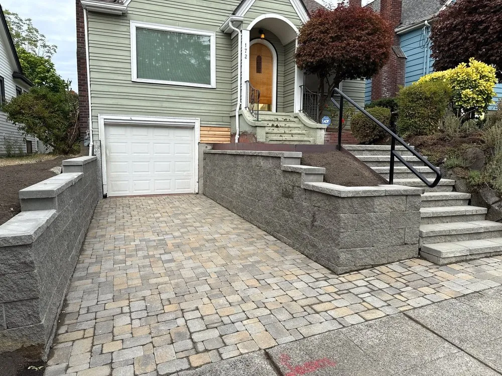 Reliable outdoor landscaping for residential properties in Shoreline, WA by Green Leaf Landscaping & Construction