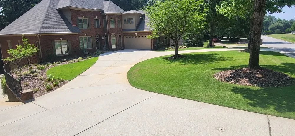 Affordable landscape design in Birmingham, AL - Green Leaf landscaping