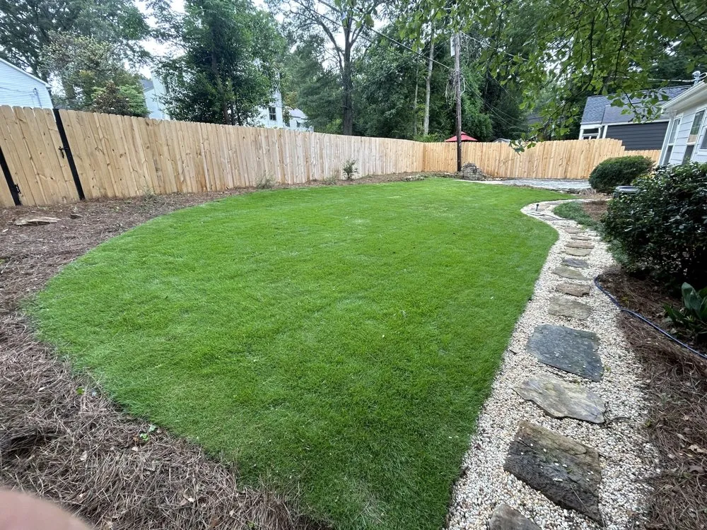 Local yard cleanup service for beautiful yards in Birmingham, AL by Green Leaf landscaping