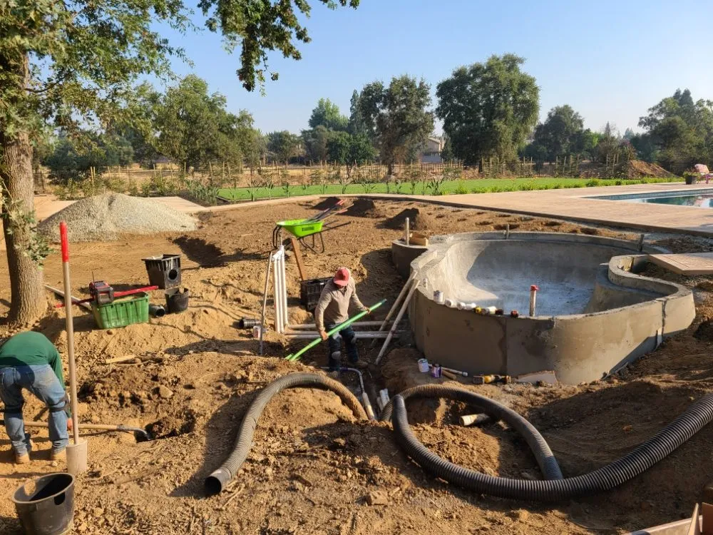 Expert garden landscaping in Elk Grove, CA - Green Leaf Landscaping