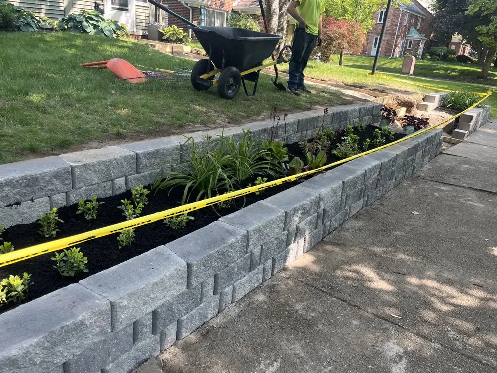 Expert landscaping services with custom design in Toledo, OH by Green Leaf Landscaping