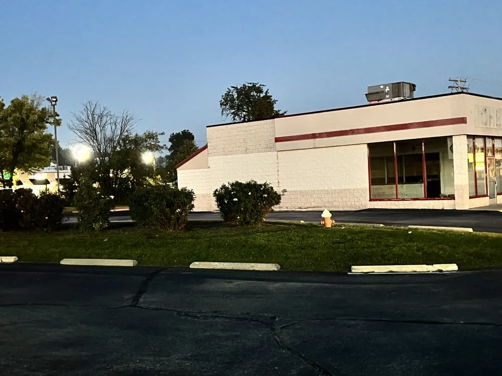 Reliable landscape design in Toledo, OH by Green Leaf Landscaping