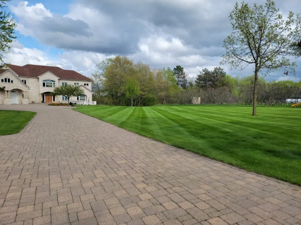 Reliable yard maintenance in Sartell, MN - Green Leaf Lawn Care