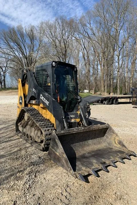 Expert residential landscaping near you in Glasgow, KY by Green Leaf Nursery