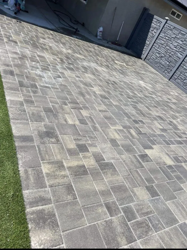 Reliable yard maintenance for beautiful yards in Yucaipa, CA by Green Leaf Remodeling