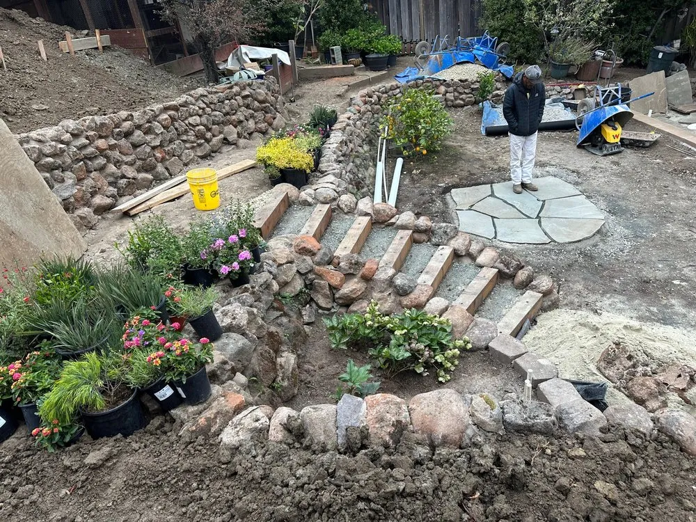 Professional landscaping services for homes in San Mateo, CA by Green Leaf