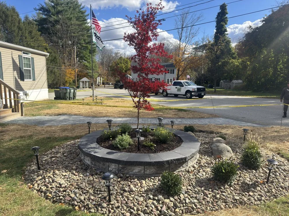 Trusted lawn mowing service experts serving Middletown, NY - Green Legend