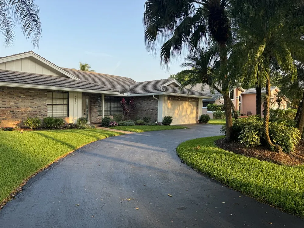 Affordable lawn care service in Coral Springs, FL - Green Life