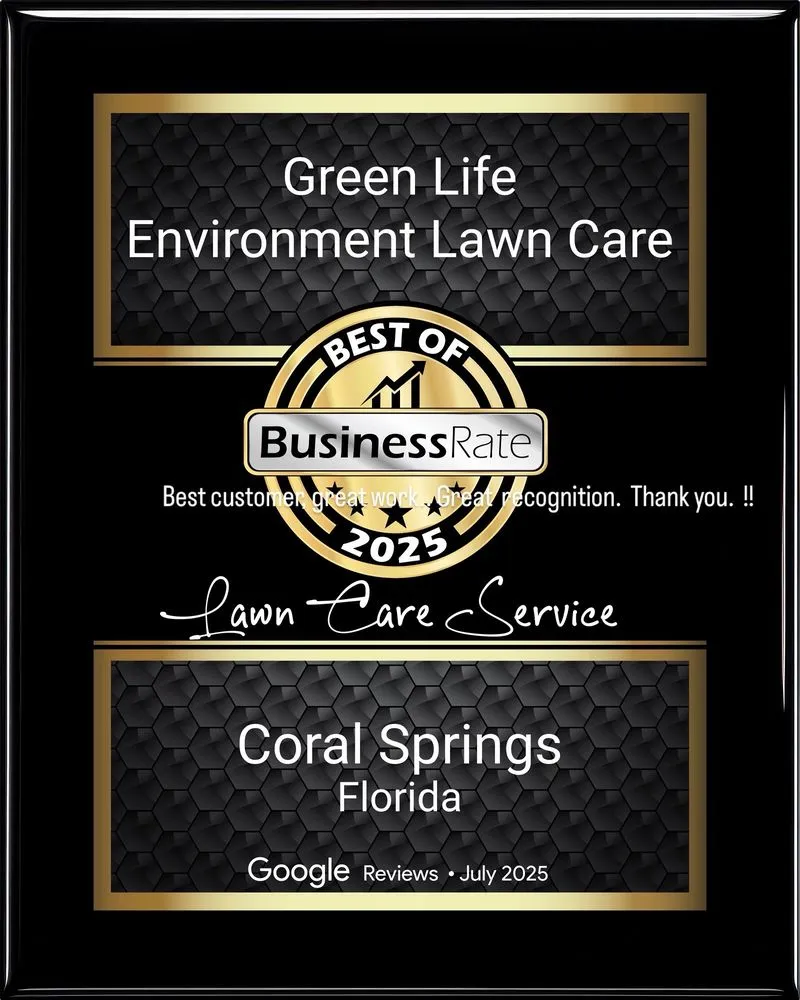 Reliable outdoor landscaping experts serving Coral Springs, FL - Green Life