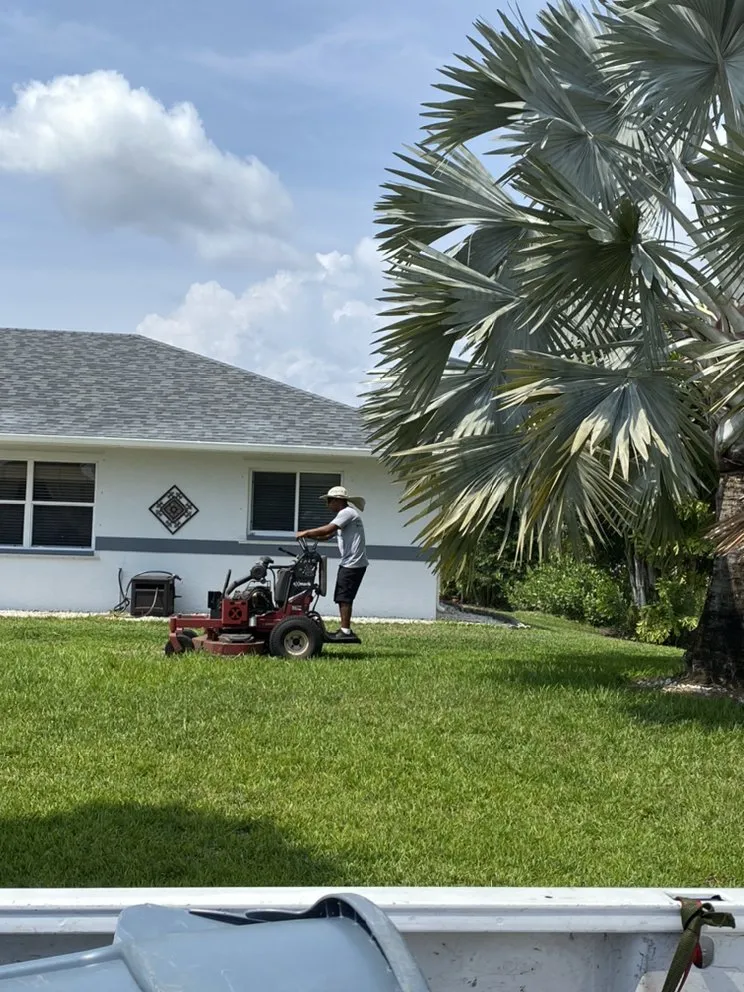 Expert garden landscaping for beautiful yards in Estero, FL by Green Life Design & Maintenance