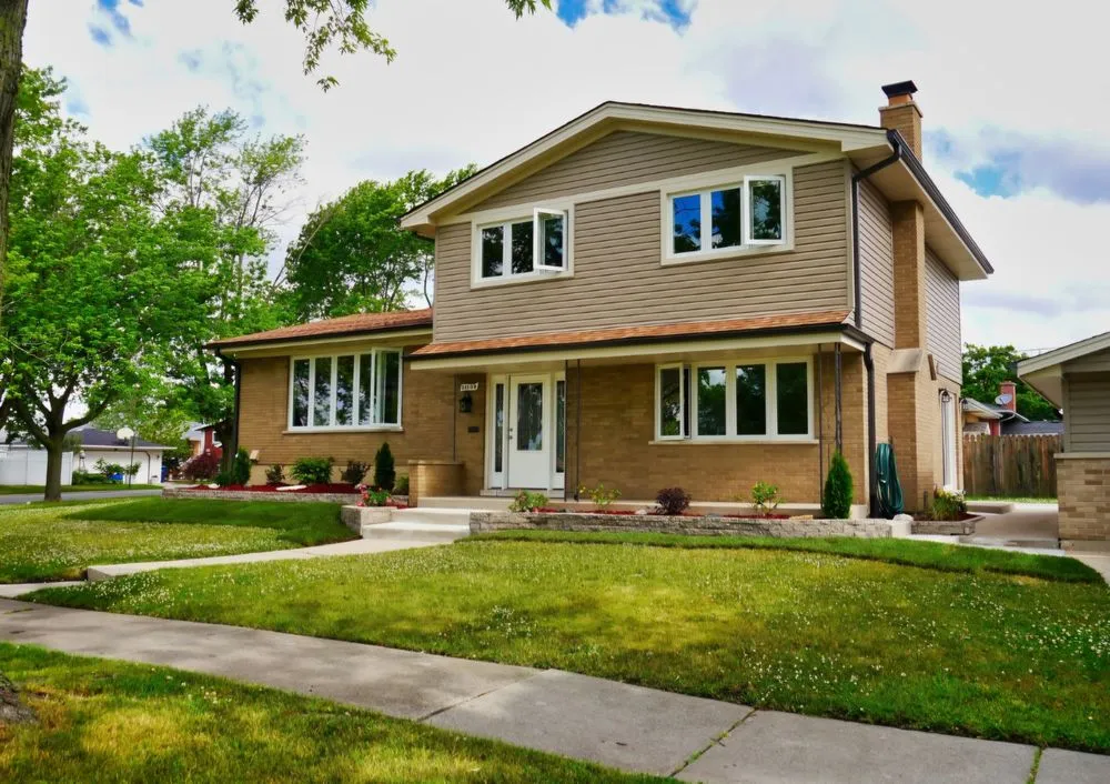 Professional landscape installation experts serving Shenandoah, TX - Green Life Gardens