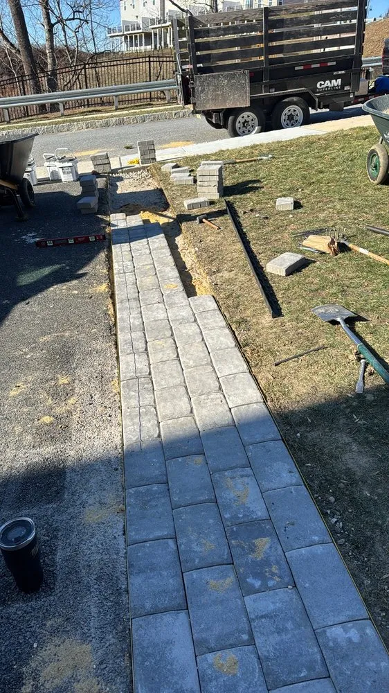 Custom outdoor landscaping in Lansdowne, PA by Green Life landscape Services