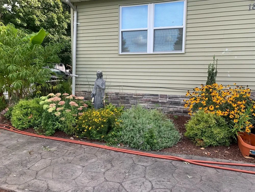 Expert lawn care service in Bridgeton, NJ by Green Life Landscaping