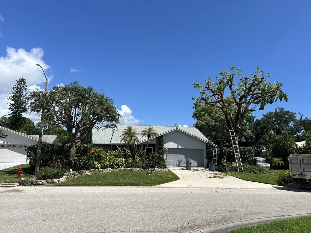 Custom residential landscaping experts serving Bonita Springs, FL - Green Life Lawn Care & Tree Service