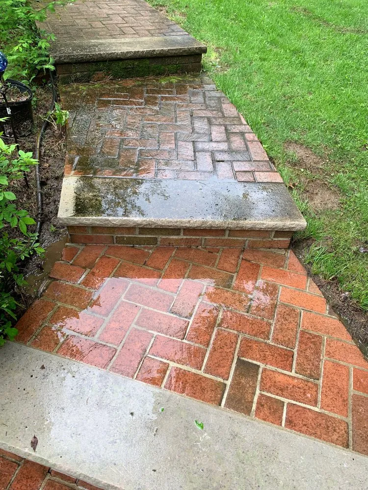 Trusted lawn mowing service in Hackettstown, NJ by Green Life Lawn Services